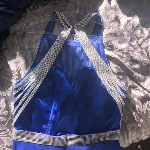 Prom Dress - Picture 7 of 8